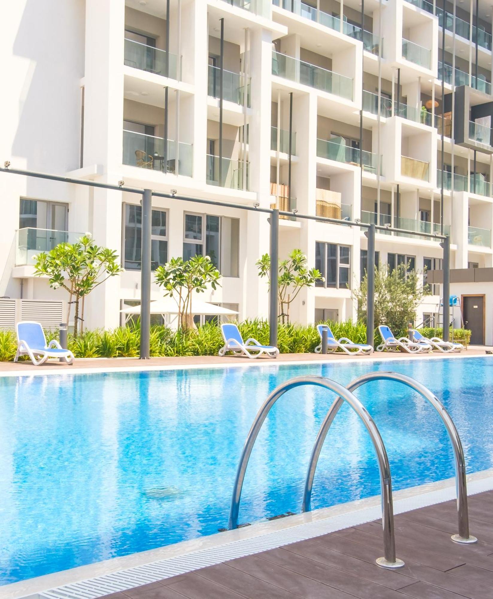 Apartamento Industrial Chic Retreat Al Qurayyah Exterior foto
